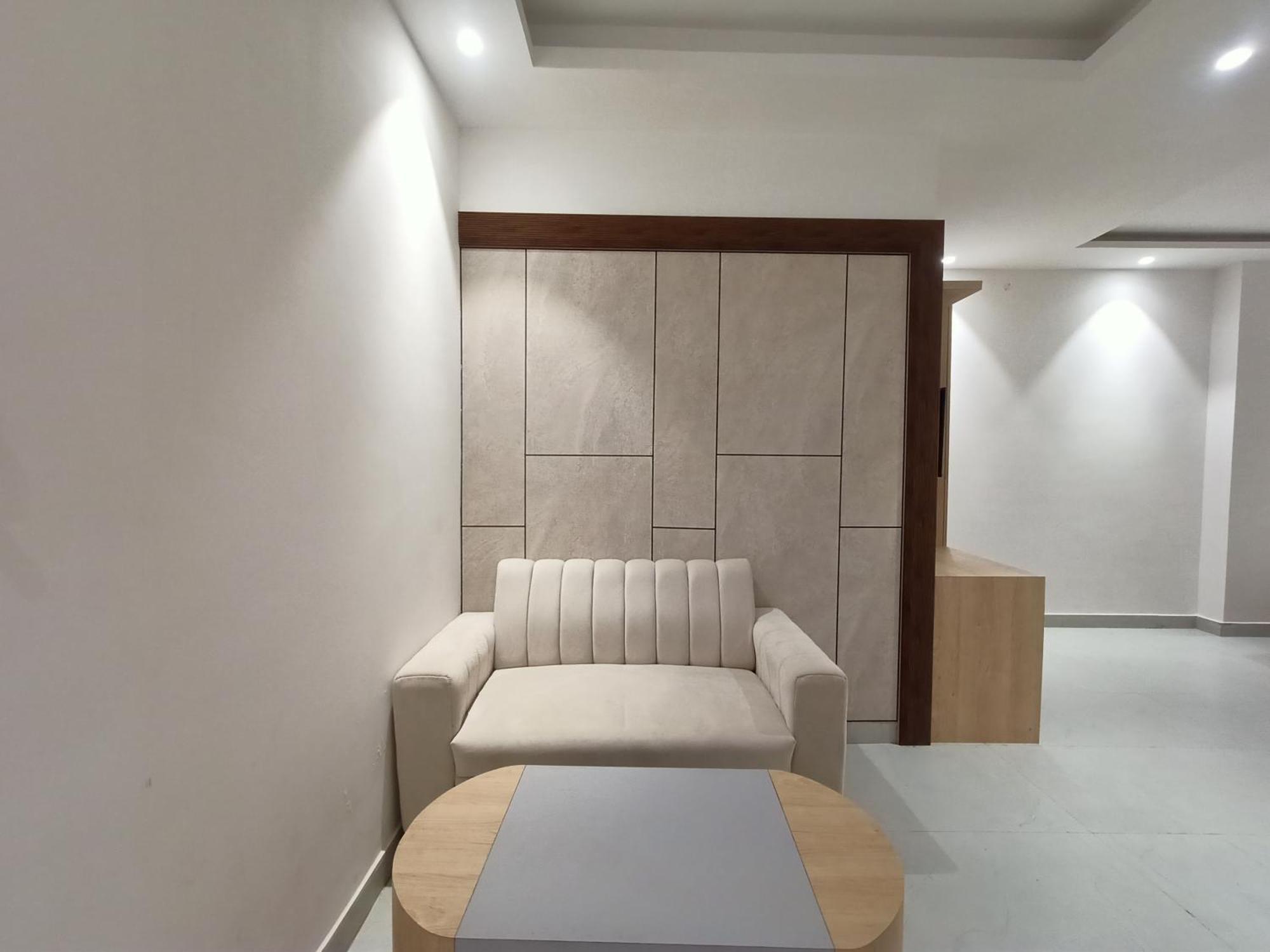 Hotel Global Inn -1 Km From Railway Station - Lift Food And Free Parking Lucknow Dış mekan fotoğraf