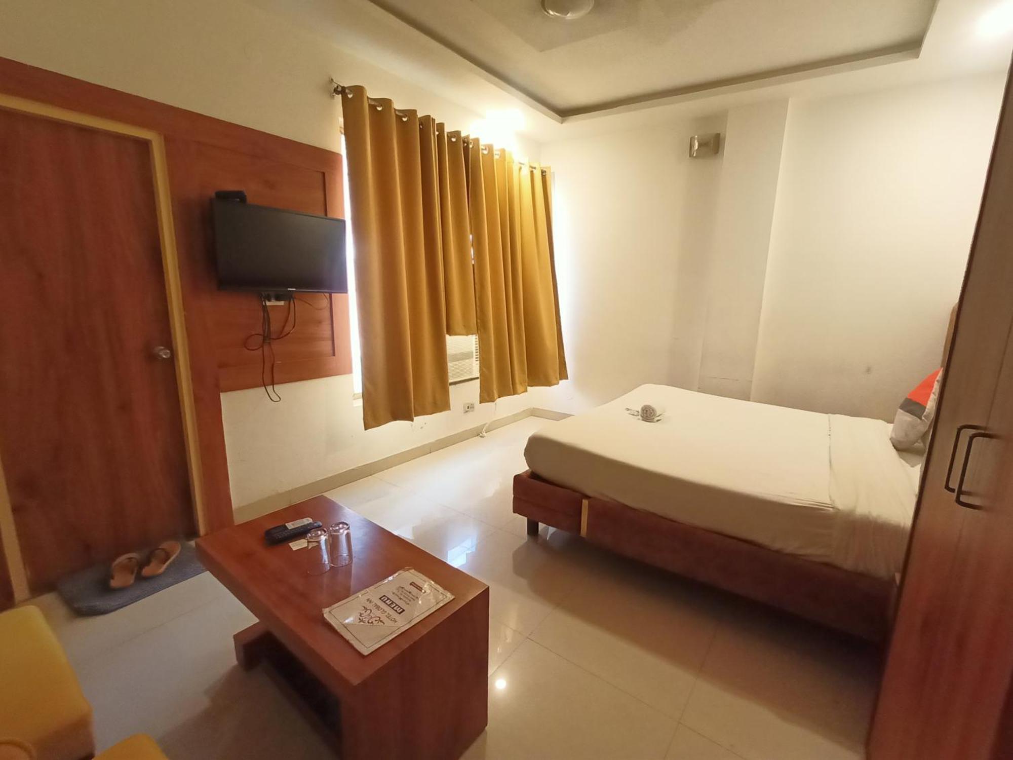 Hotel Global Inn -1 Km From Railway Station - Lift Food And Free Parking Lucknow Dış mekan fotoğraf
