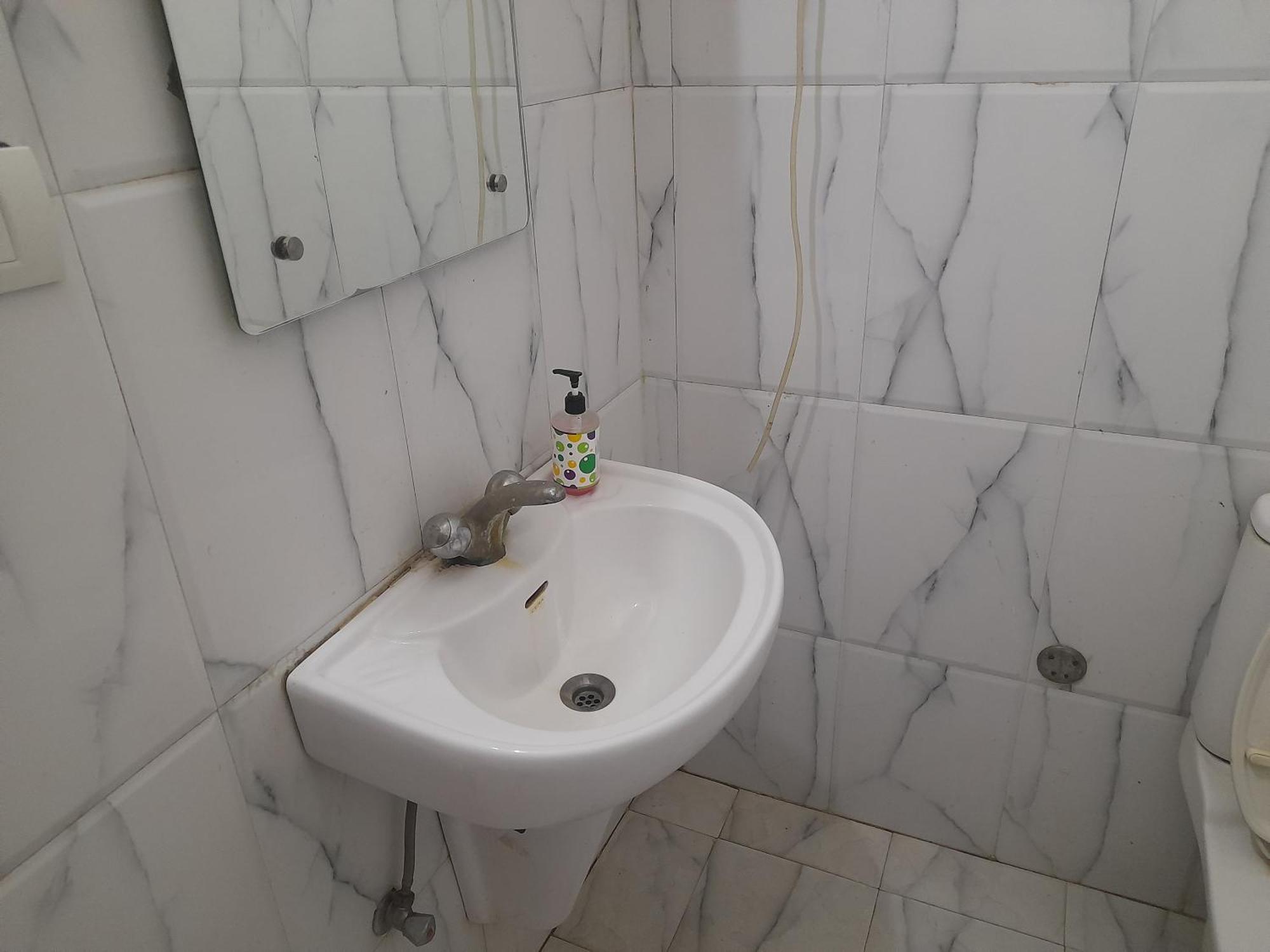 Hotel Global Inn -1 Km From Railway Station - Lift Food And Free Parking Lucknow Dış mekan fotoğraf